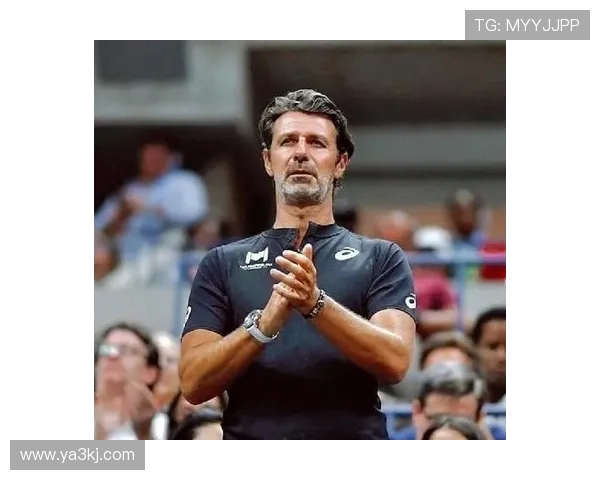 莫拉托格鲁炮轰德约:满足现状 斗志全无 辛纳成新一代统治者 莫拉托格鲁炮轰德约:满足现状 斗志全无 辛纳成新一代统治者